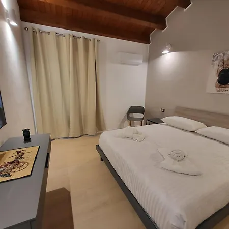 Apartment Le Di Sole Santa Oliva