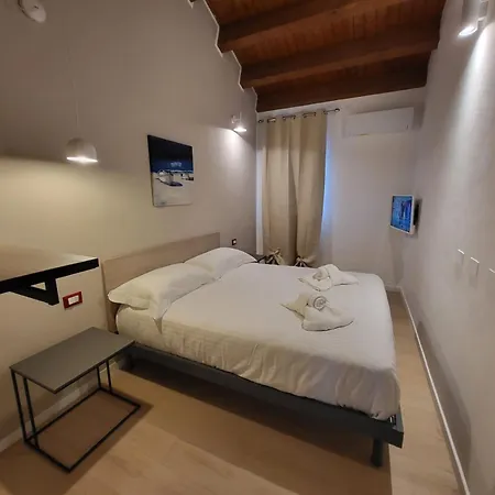 Apartment Le Di Sole Santa Oliva